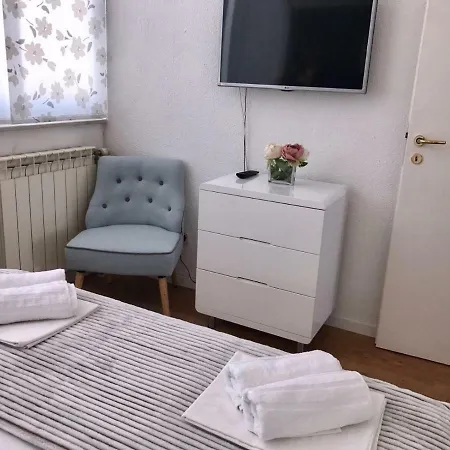 Διαμέρισμα Lux Katija