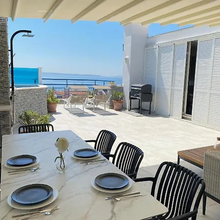 Apartment Lux Katija